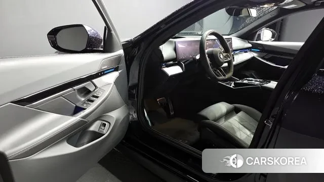 BMW 5 Series (G60) id 3031373 из Кореи 20