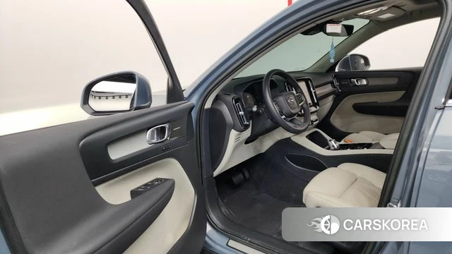 Volvo XC40 id 3891728 из Кореи 20