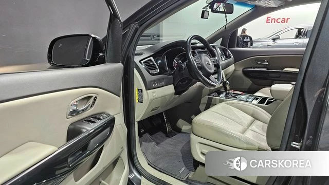 Kia All New Carnival id 3917560 из Кореи 20