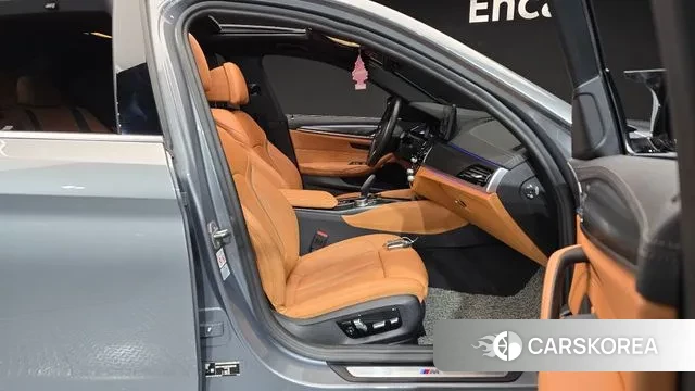 BMW 5 Series (G30) id 3389290 из Кореи 20