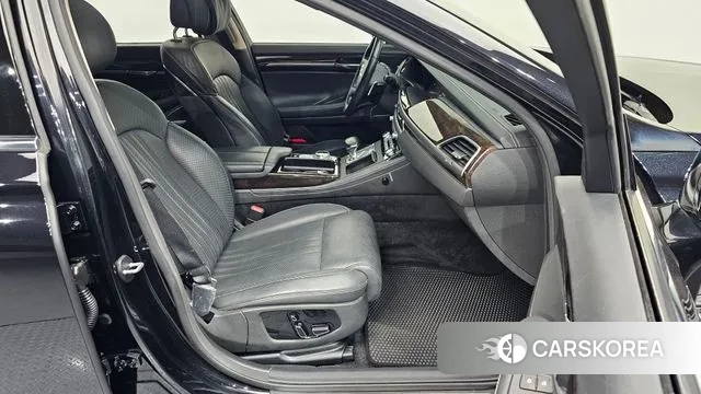 Genesis G90 id 3772609 из Кореи 20