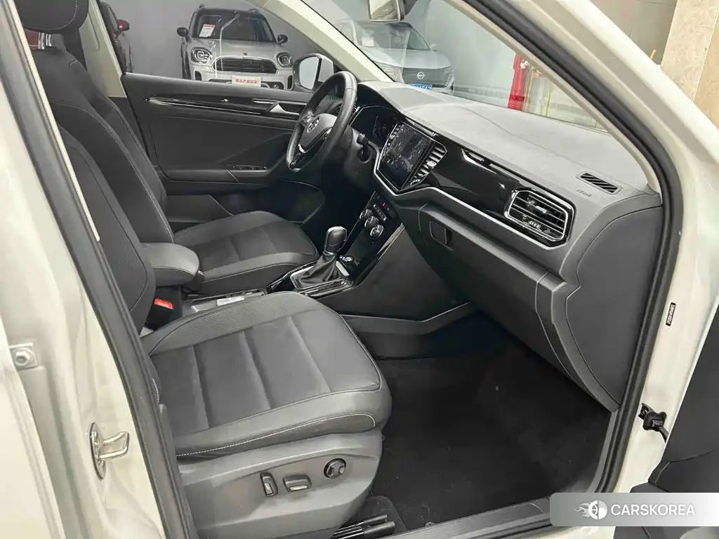Volkswagen T-Roc id 4655180 из Китая 25