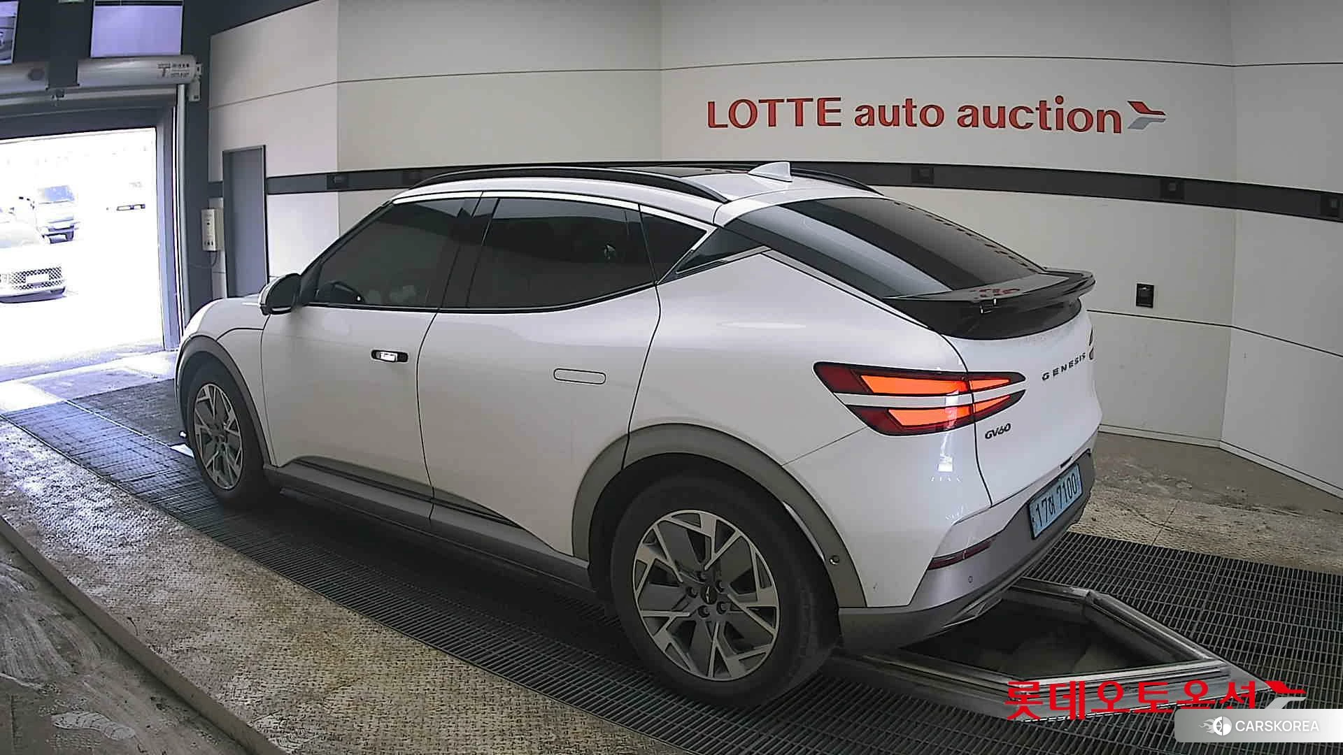 Hyundai GV60 id 3882059 из Кореи 38