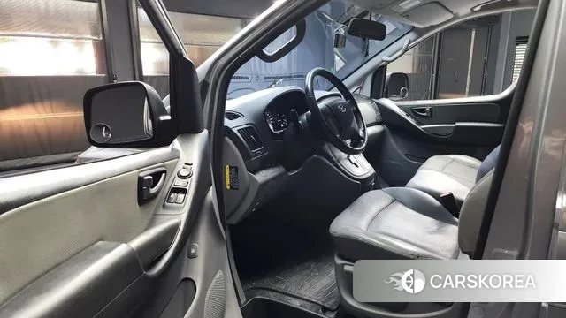 Hyundai The New Grand Starex id 3248838 из Кореи 20