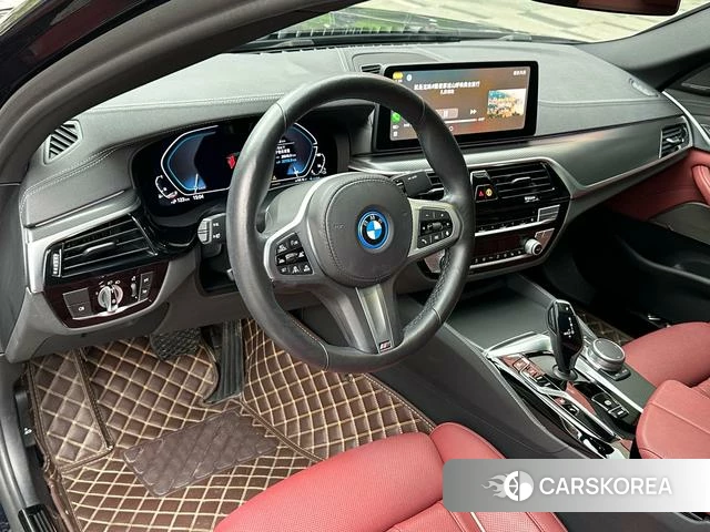 BMW 5 series PHEV id 4227349 из Китая 14