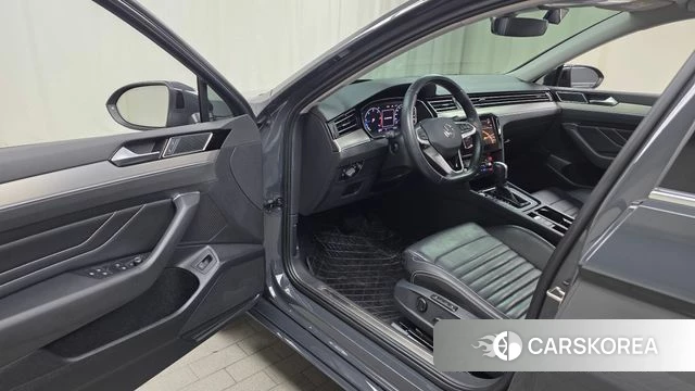 Volkswagen Passat GT (B8) id 3935816 из Кореи 20