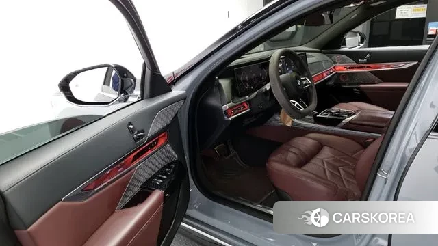 BMW 7 Series (G70) id 3426340 из Кореи 20