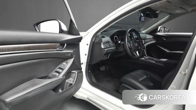 Honda Accord 10th Generation id 4416709 из Кореи 34