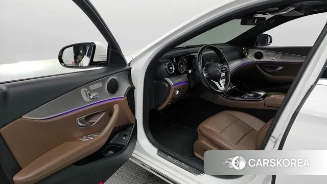Mercedes-Benz E-Class W213 id 3039294 из Кореи 20
