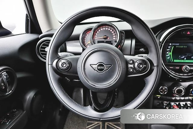 Mini Cooper id 4350944 из Кореи 19