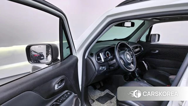 Jeep Renegade id 3965011 из Кореи 20