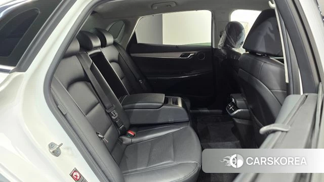 Hyundai The New Grandeur IG Hybrid id 4488956 из Кореи 37