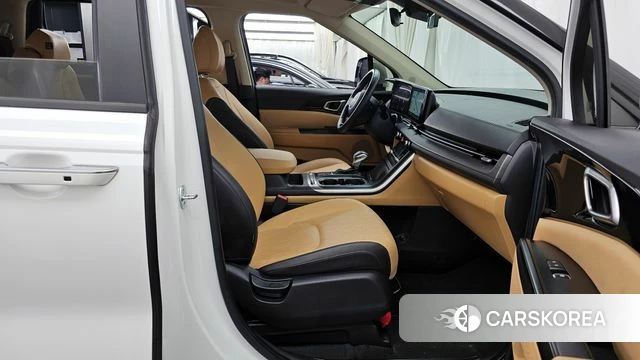 Kia Carnival 4th generation id 3832129 из Кореи 20