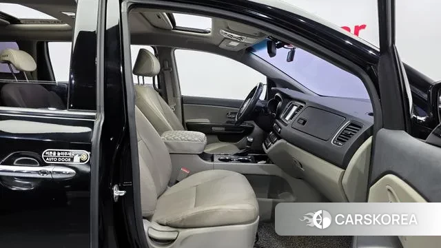 Kia The New Carnival id 3713889 из Кореи 20