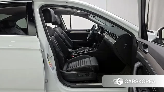 Volkswagen Passat GT (B8) id 3680478 из Кореи 20