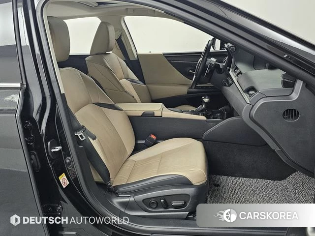 Lexus ES300h 7th generation id 3966071 из Кореи 20