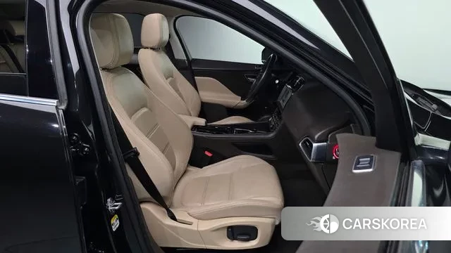 Jaguar F-PACE id 3682541 из Кореи 20