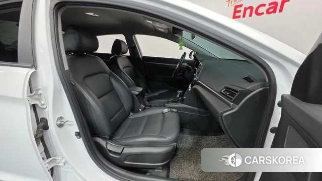 Hyundai The New Avante AD id 4384376 из Кореи 29