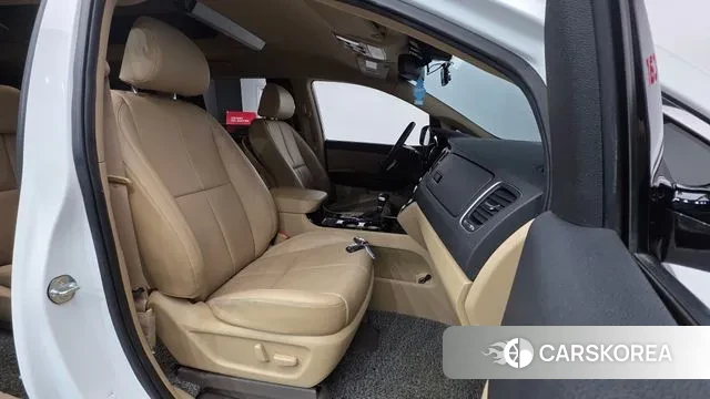 Kia The New Carnival id 3622017 из Кореи 20