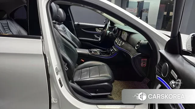 Mercedes-Benz E-Class W213 id 3413408 из Кореи 20