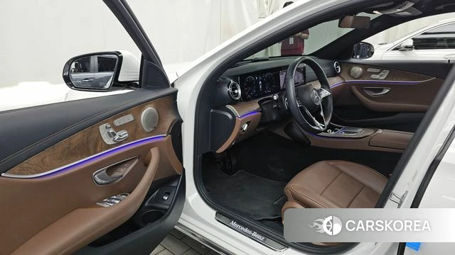 Mercedes-Benz E-Class W213 id 4542451 из Кореи 35