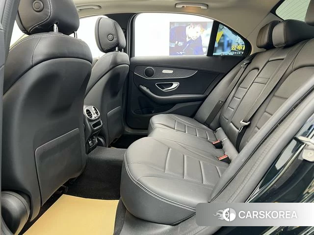Mercedes-Benz Class C id 4256412 из Китая 30