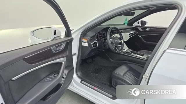 Audi A6 (C8) id 3776829 из Кореи 20