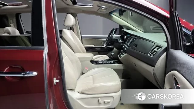 Kia The New Carnival id 3692738 из Кореи 20