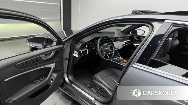 Audi A6 (C8) id 3032473 из Кореи 20