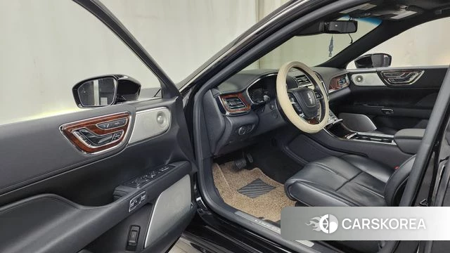 Lincoln Continental 10th Generation id 4581120 из Кореи 37