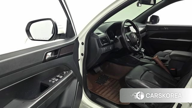 Ssangyong Rexton Sports Cannes id 4780402 из Кореи 37