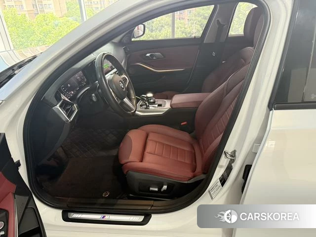 BMW 3 series id 4320828 из Китая 27