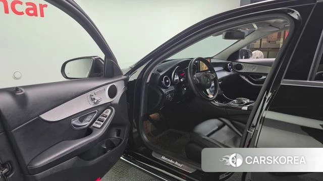Mercedes-Benz C-Class W205 id 4325953 из Кореи 31