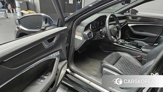 Audi S6 (C8) id 4202961 из Кореи 32