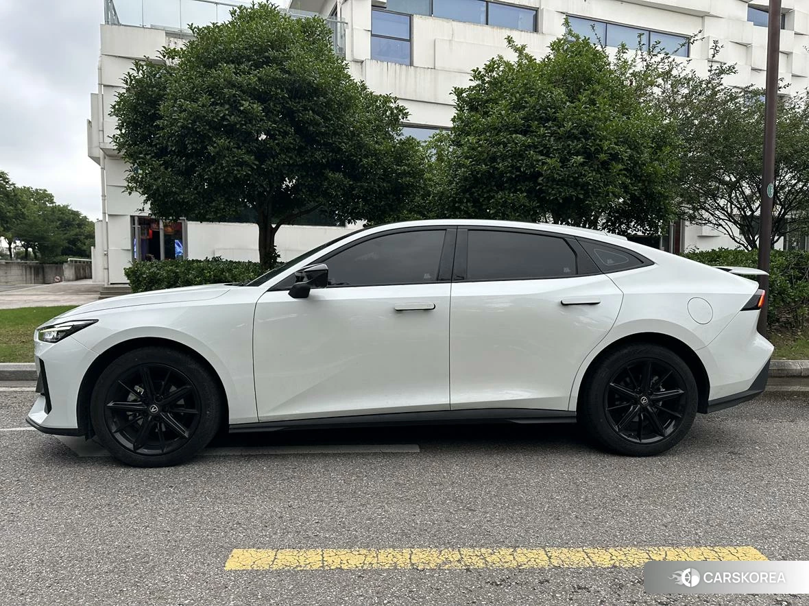 Chang'an UNI-V id 4504774 из Китая 15
