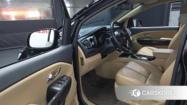 Kia The New Carnival id 3760795 из Кореи 20