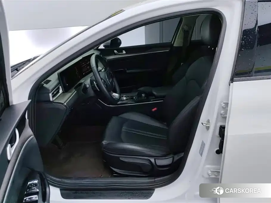 Kia K5 id 4565216 из Китая 16