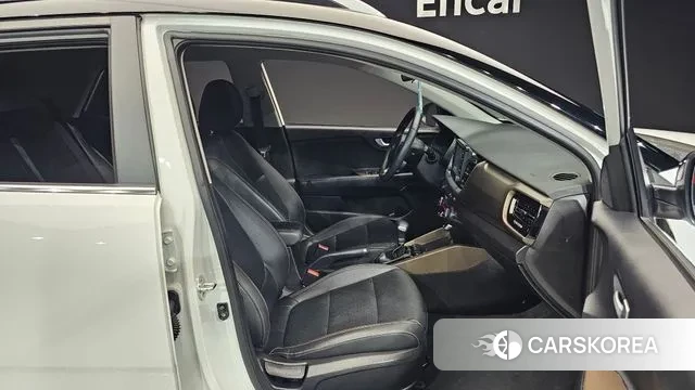 Kia Stonic id 2995702 из Кореи 20