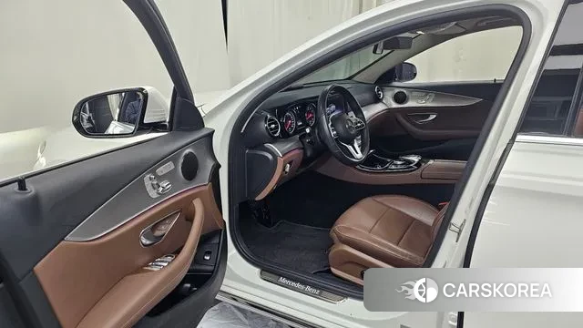 Mercedes-Benz E-Class W213 id 3429062 из Кореи 20