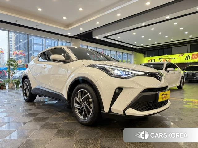 Toyota C-HR id 4209211 из Китая 35
