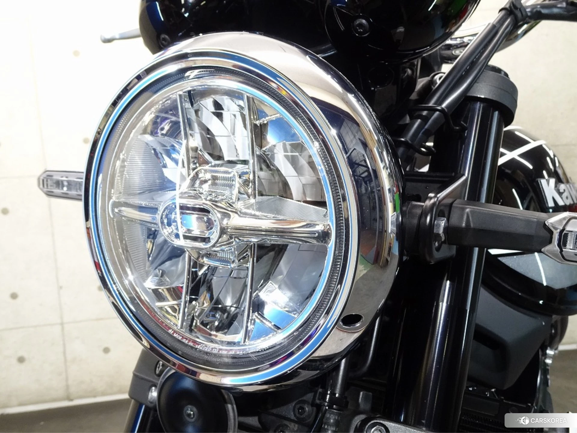 Kawasaki Z900RS id 4185401 из Японии 31