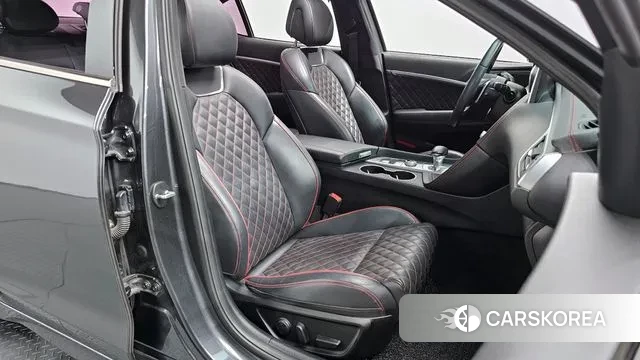 Genesis G70 id 3029559 из Кореи 20