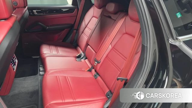 Porsche Cayenne (PO536) id 4650551 из Кореи 32