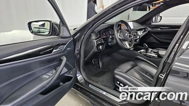 BMW 5 Series (G30) id 2506579 из Кореи 20