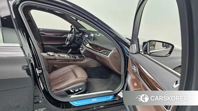 BMW 7 Series (G11) id 3396997 из Кореи 20