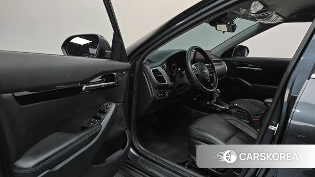 Kia Seltos id 4495425 из Кореи 32