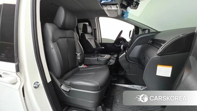 Hyundai Staria id 3850371 из Кореи 20