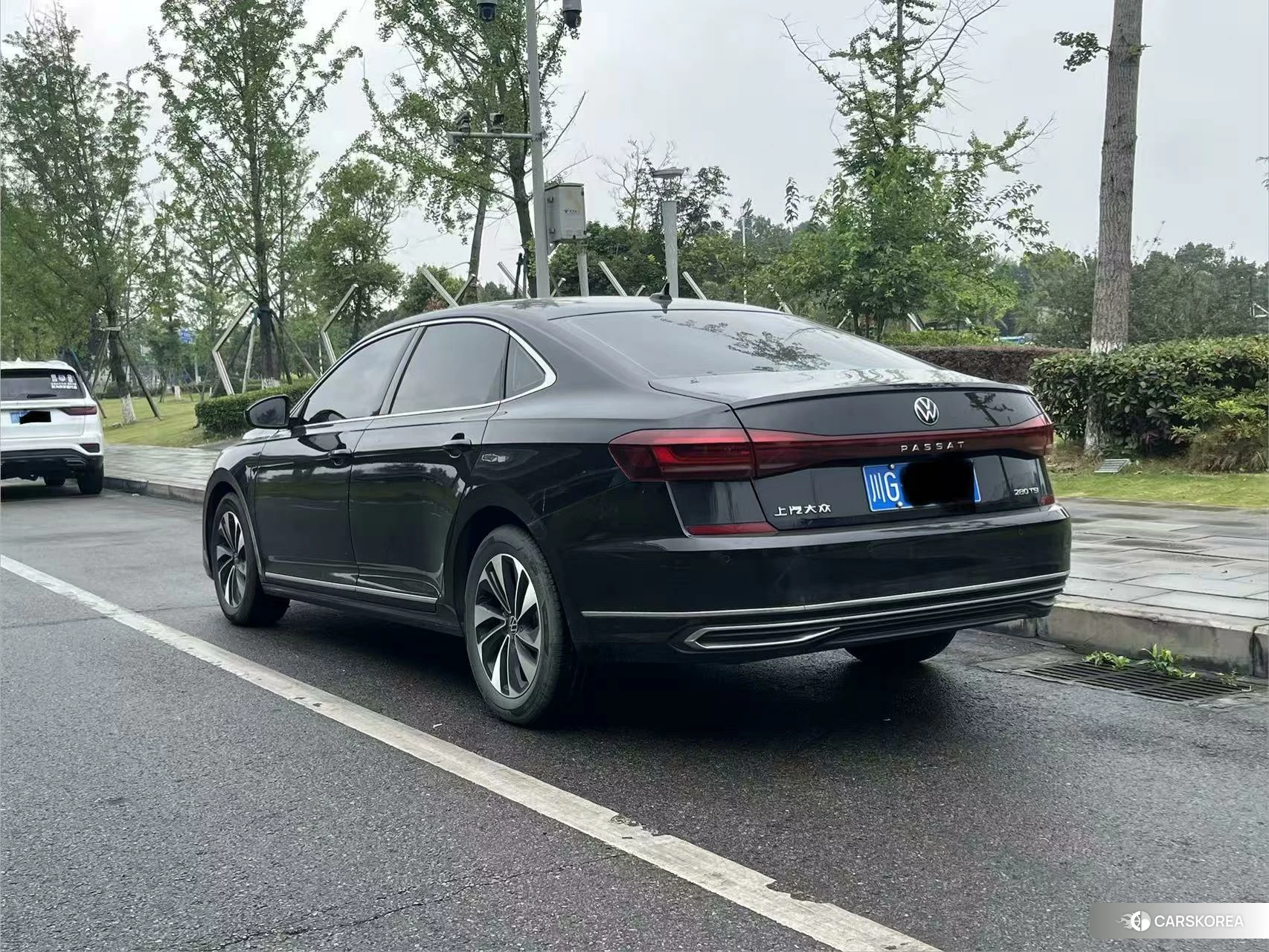 Volkswagen Passat id 4485292 из Китая 11