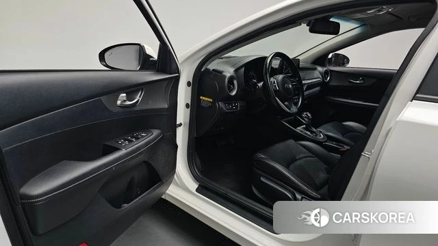 Kia Come New K3 id 3911672 из Кореи 20