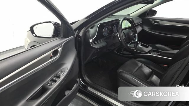 Hyundai The New Grandeur IG Hybrid id 4338202 из Кореи 33